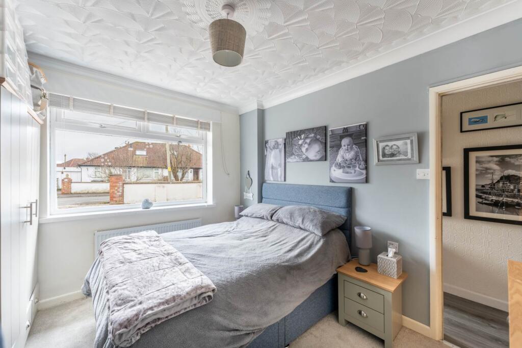 Additional property image - Vale Crescent, St Georges