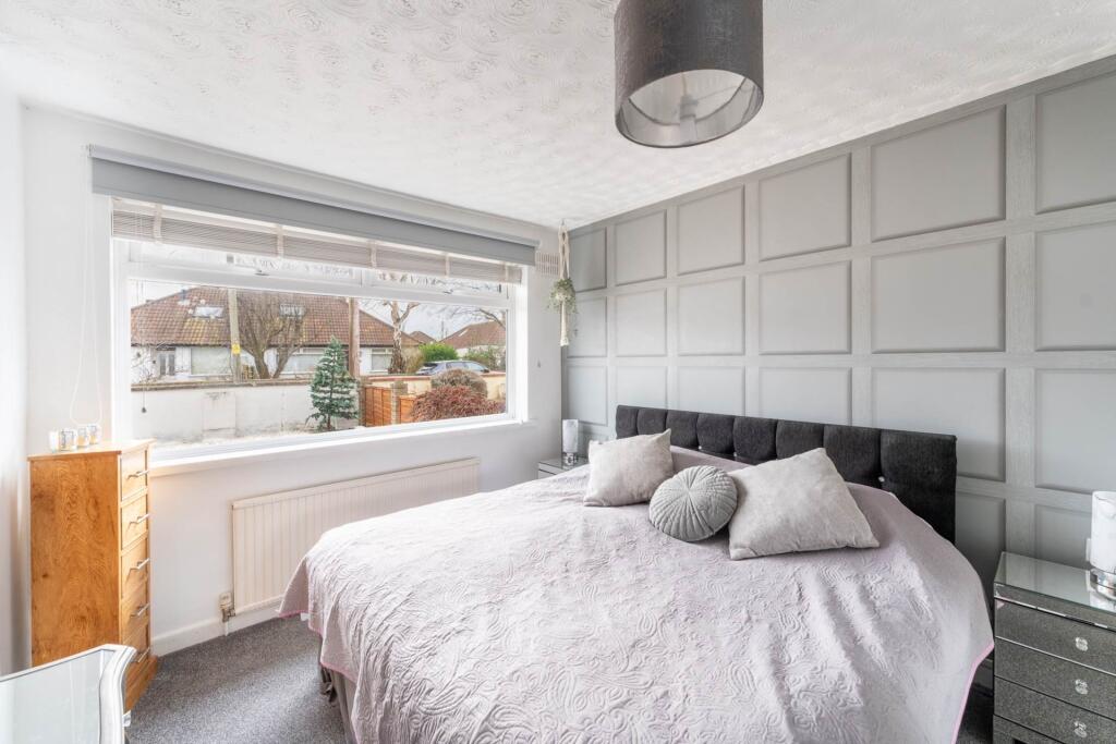 Additional property image - Vale Crescent, St Georges