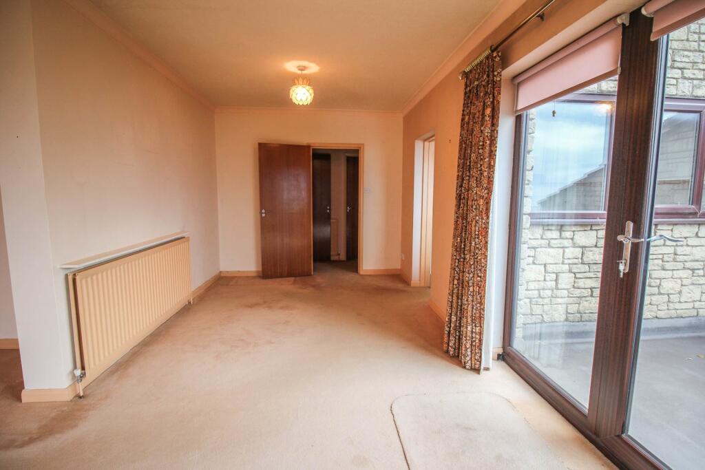Additional property image - Upper Kewstoke Road, Weston-super-Mare