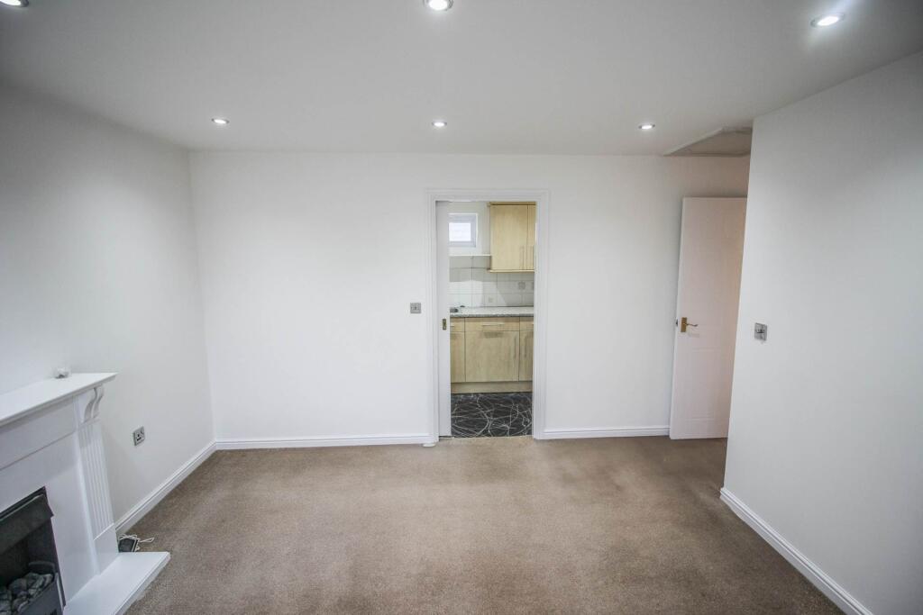 Additional property image - Weston Village-Detached Coach House
