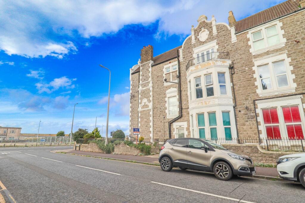 Main image of property: Beach Road - Sea Front Apartment - Balcony With Sea Views