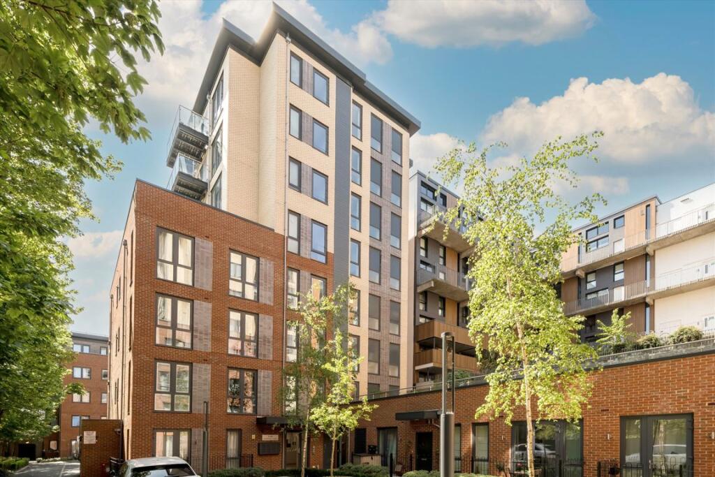 Main image of property: Colonnade Gardens, Acton