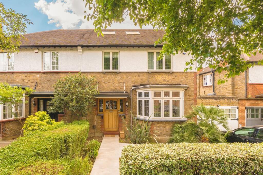 Main image of property: Lynton Road, Acton