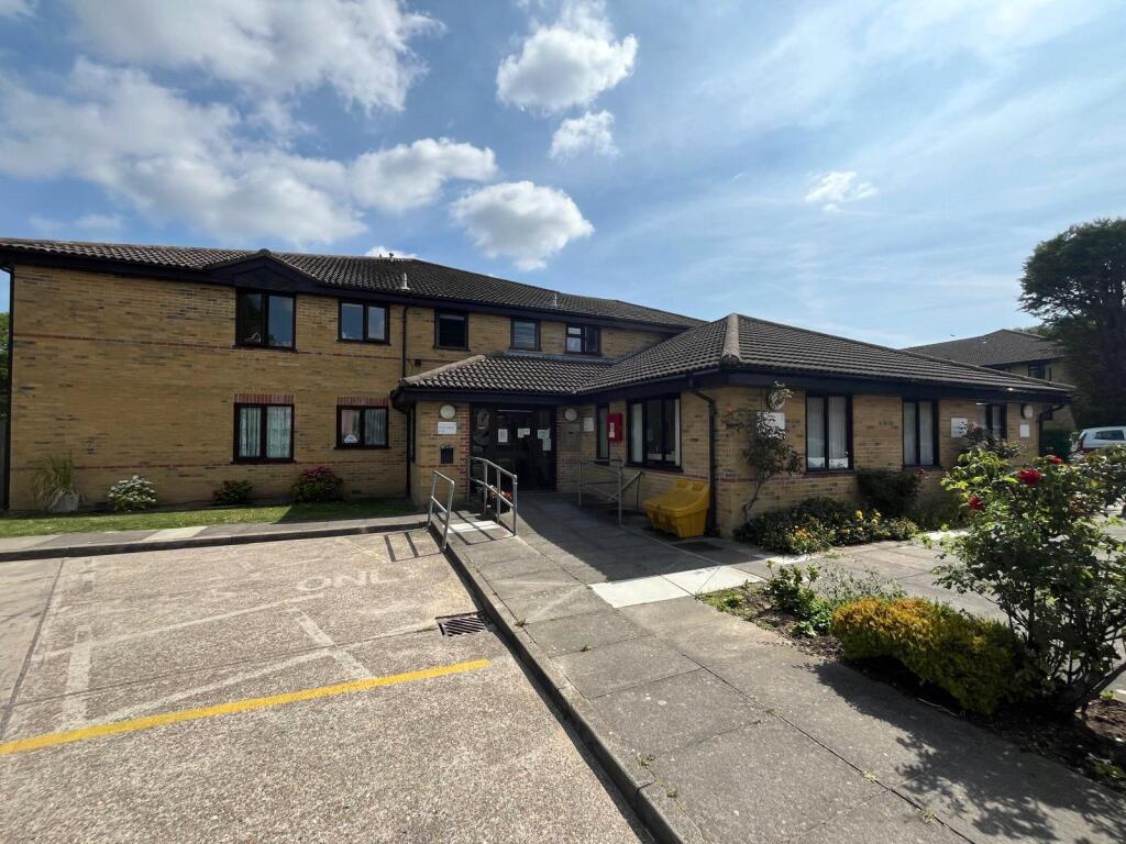 Main image of property: Dove Close, Chatham, Kent, ME5