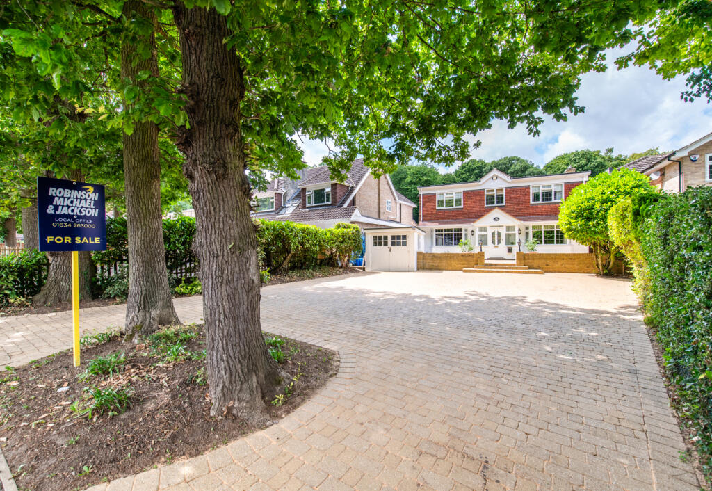 Main image of property: Edwin Road, Rainham, Kent, ME8
