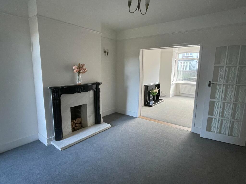 3 bedroom terraced house for sale in Leigh Road, Gravesend, Kent, DA11