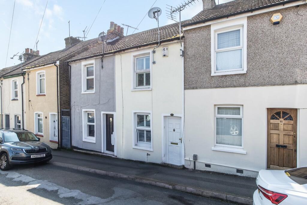 2 bedroom terraced house for sale in Empress Road, Gravesend, Kent, DA12