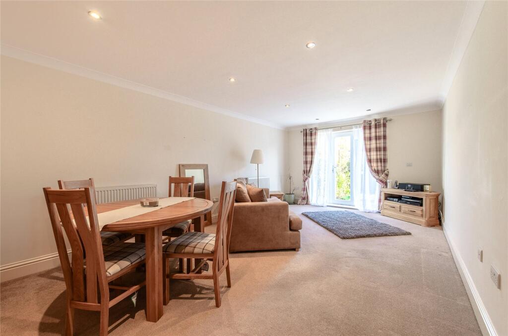 Additional property image - Lennox Road, Gravesend, Kent, DA11