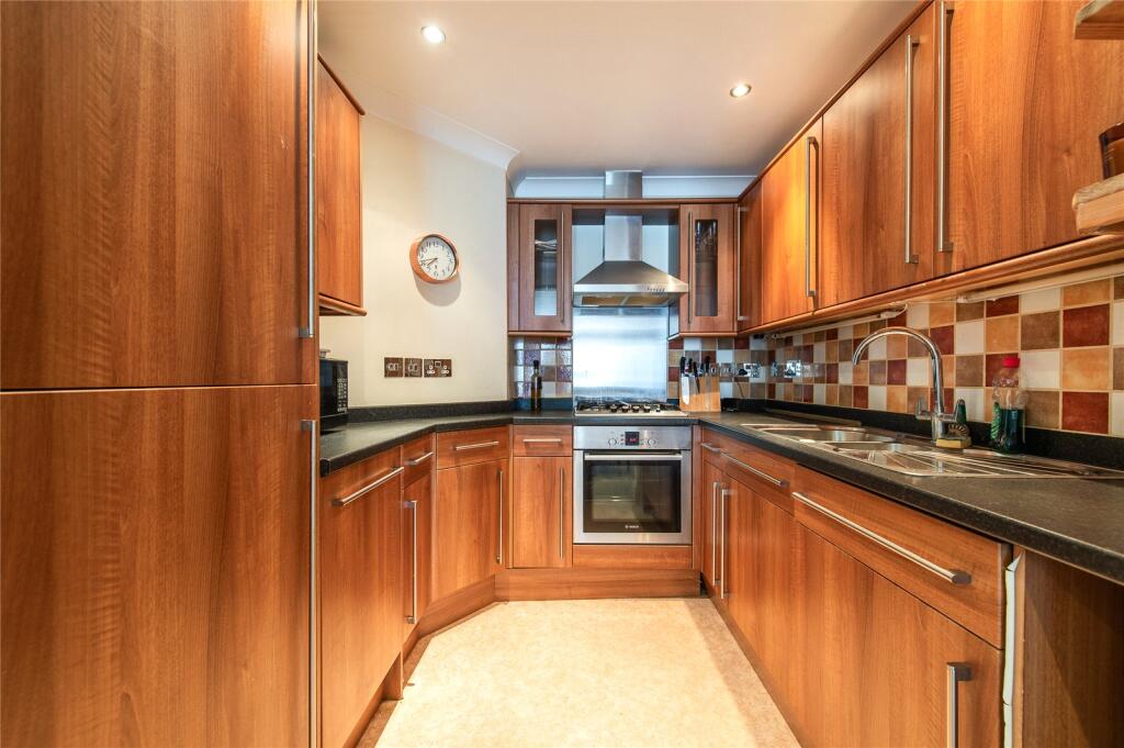 Additional property image - Lennox Road, Gravesend, Kent, DA11