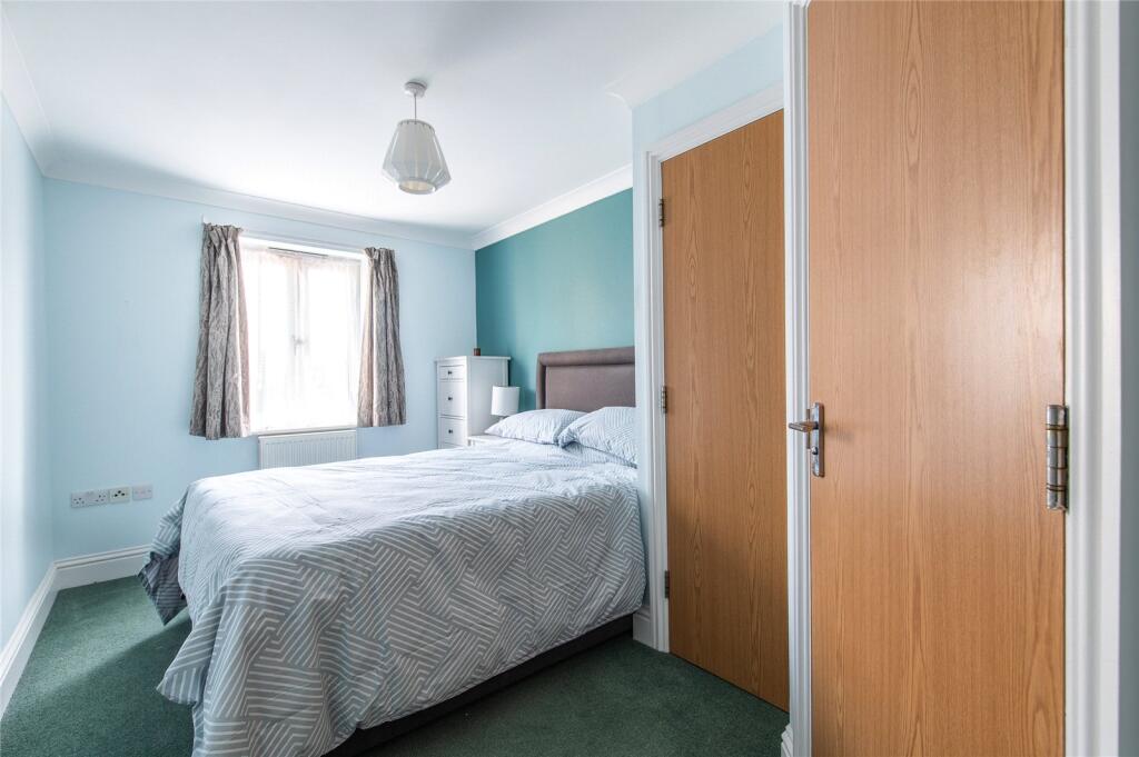 Additional property image - Lennox Road, Gravesend, Kent, DA11