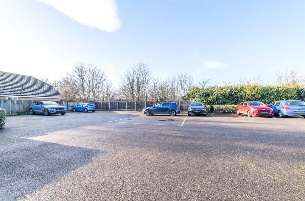 Additional property image - Lennox Road, Gravesend, Kent, DA11
