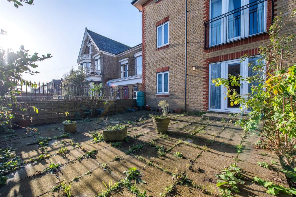 Additional property image - Lennox Road, Gravesend, Kent, DA11