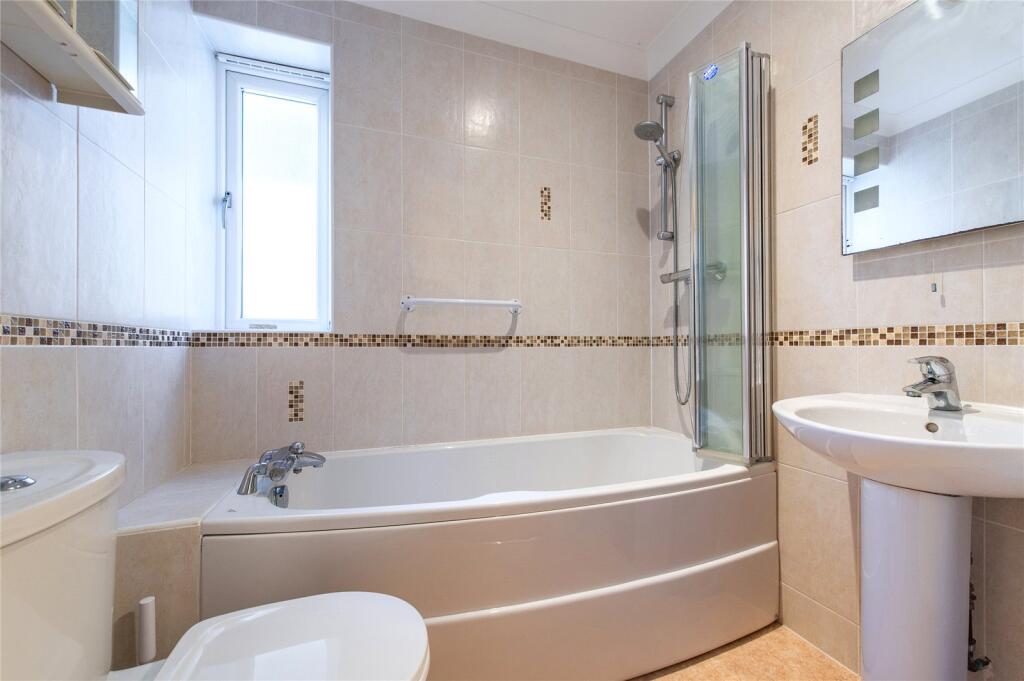 Additional property image - Lennox Road, Gravesend, Kent, DA11