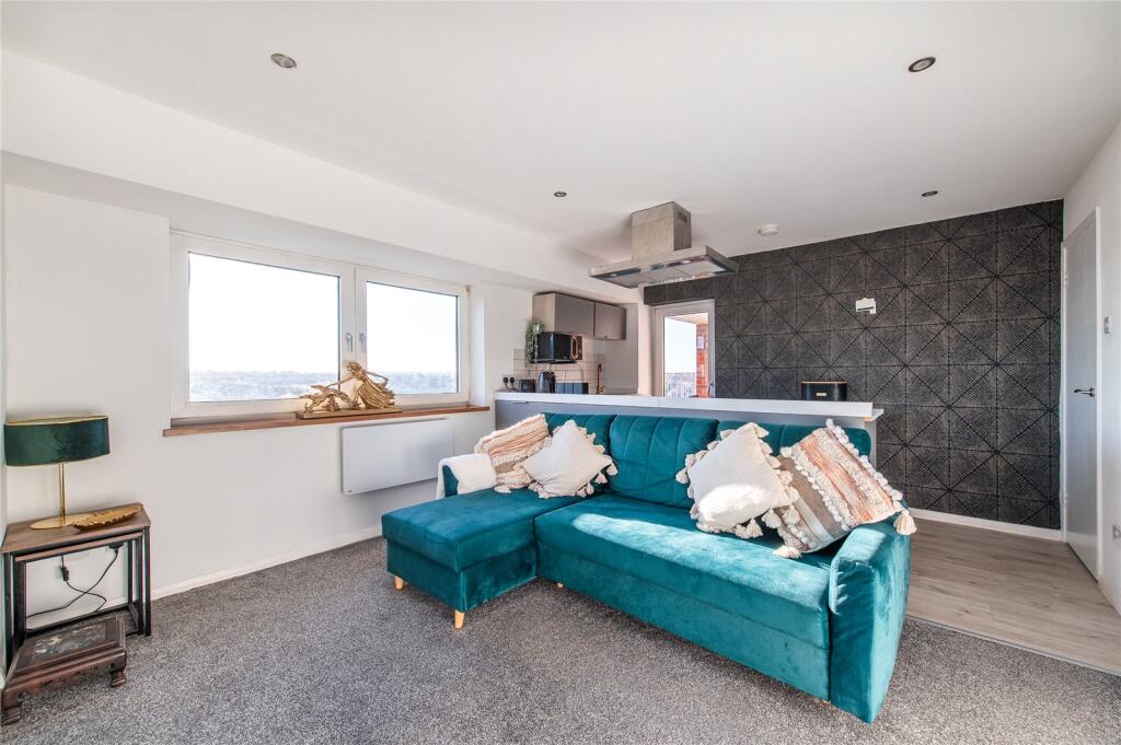 Additional property image - Spring Grove, Gravesend, Kent, DA12