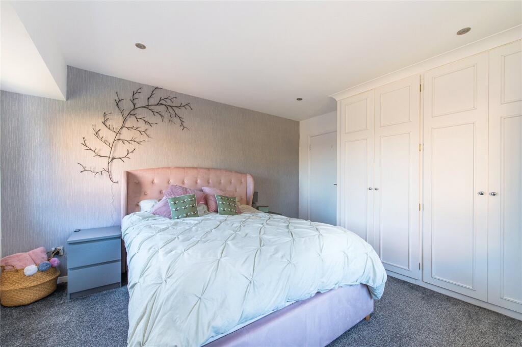 Additional property image - Spring Grove, Gravesend, Kent, DA12