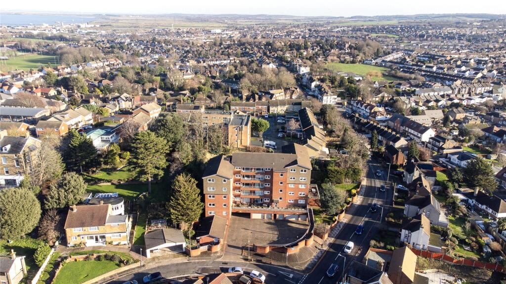 Additional property image - Spring Grove, Gravesend, Kent, DA12