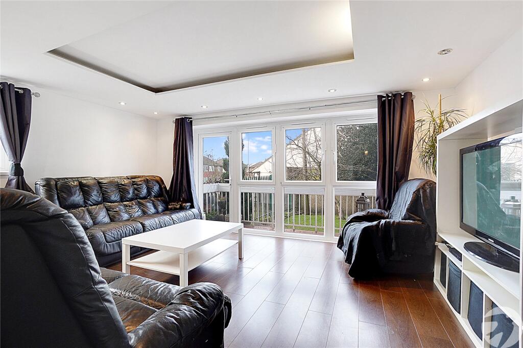 Additional property image - Fountain Walk, Northfleet, Gravesend, Kent, DA11