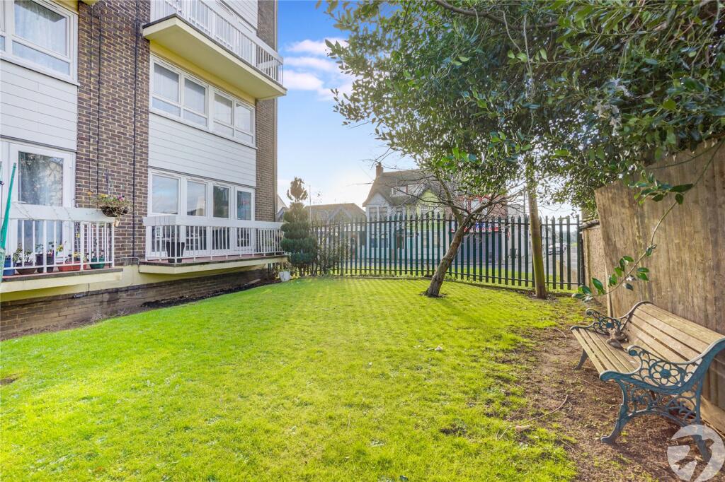 Additional property image - Fountain Walk, Northfleet, Gravesend, Kent, DA11