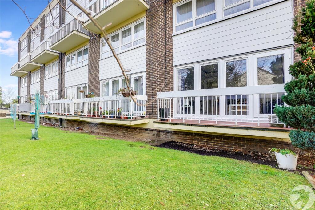 Additional property image - Fountain Walk, Northfleet, Gravesend, Kent, DA11