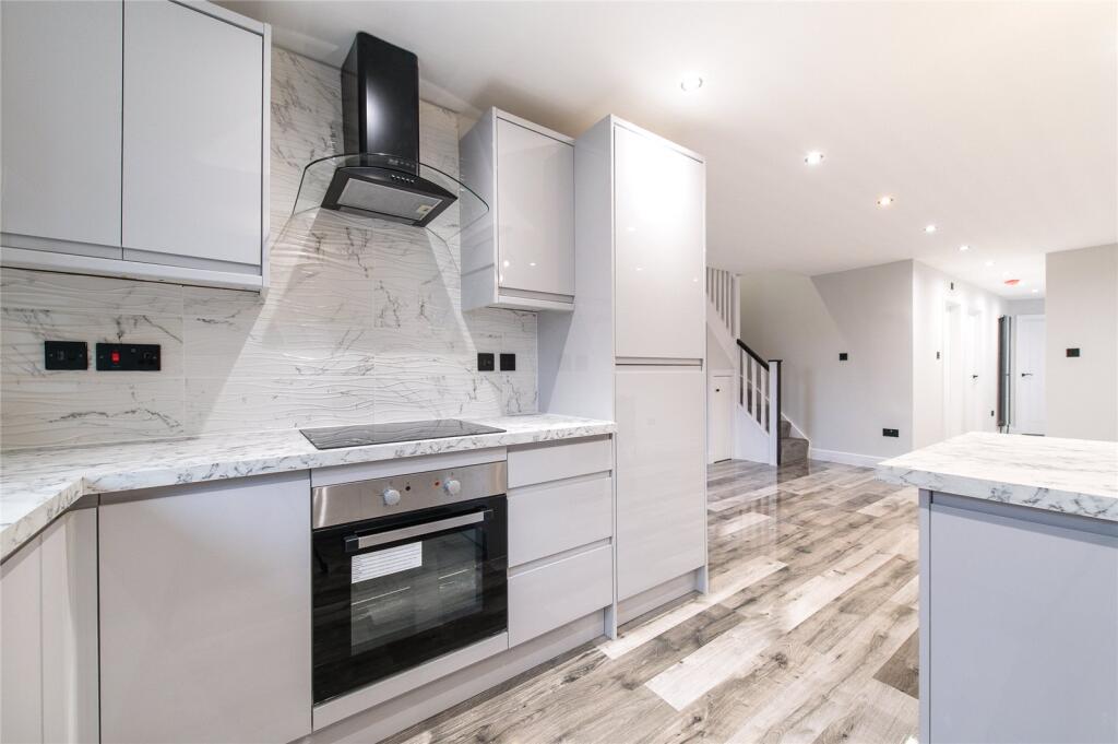 Additional property image - Colyer Road, Northfleet, Gravesend, Kent, DA11