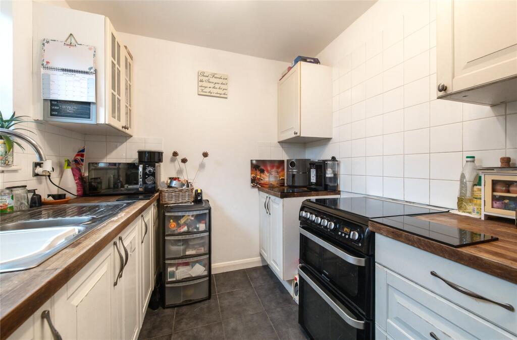 Additional property image - The Hollies, Gravesend, Kent, DA12