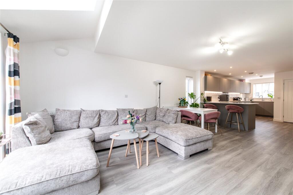 Additional property image - Chilvers Way, Northfleet, Kent, DA11