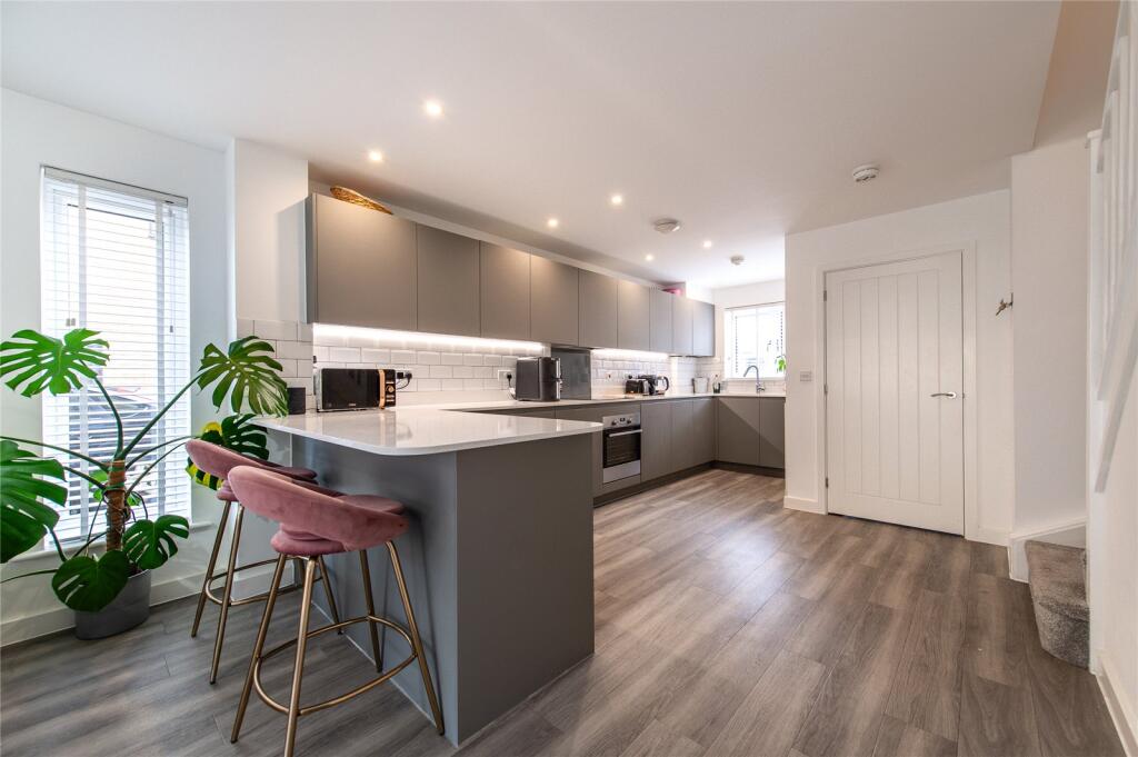 Additional property image - Chilvers Way, Northfleet, Kent, DA11