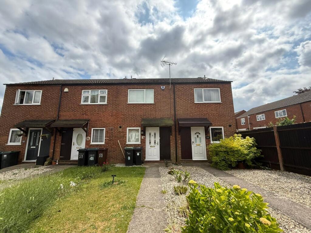 Main image of property: Apsledene, Gravesend, Kent, DA12