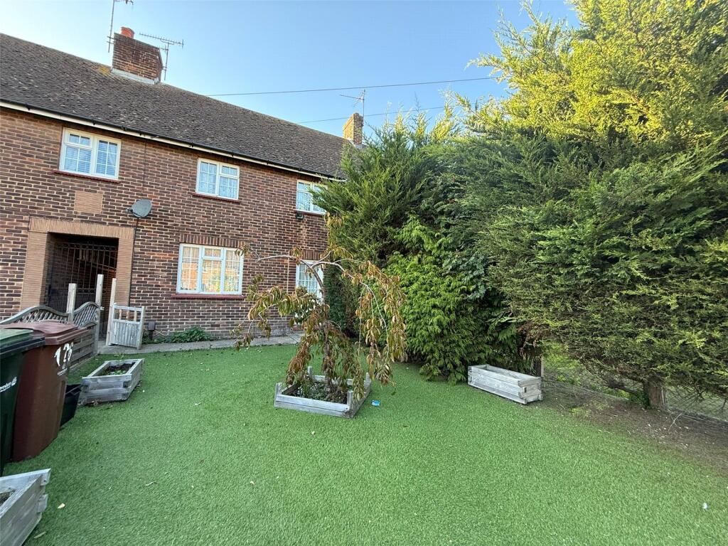 3 bedroom terraced house