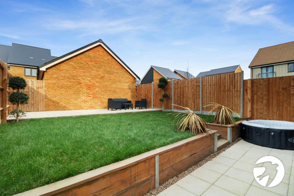Additional property image - Paris Drive, Northfleet, Gravesend, Kent, DA11