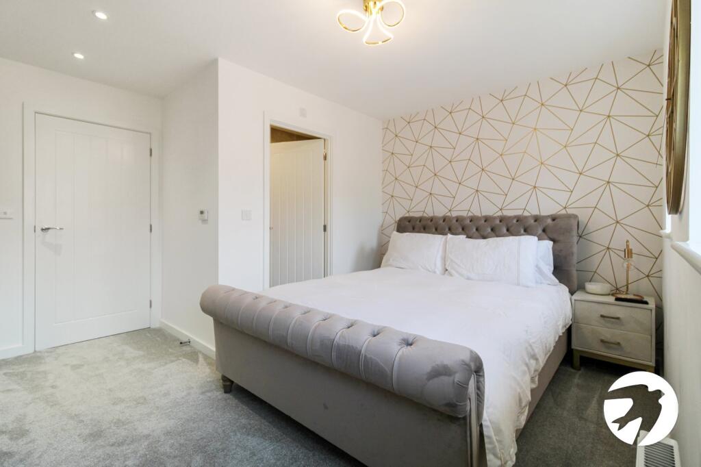 Additional property image - Paris Drive, Northfleet, Gravesend, Kent, DA11