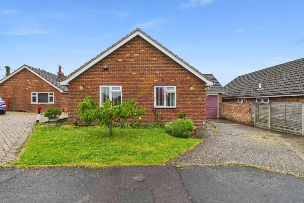 Main image of property: Hundon, Farmerie Road 