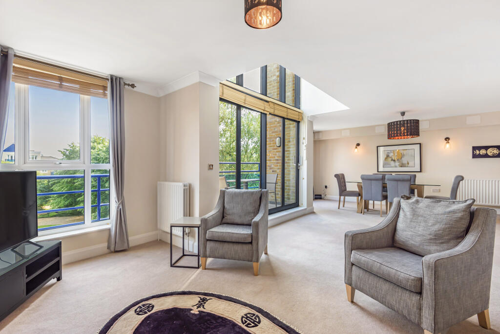 Main image of property: Complins Close, Oxford, OX2