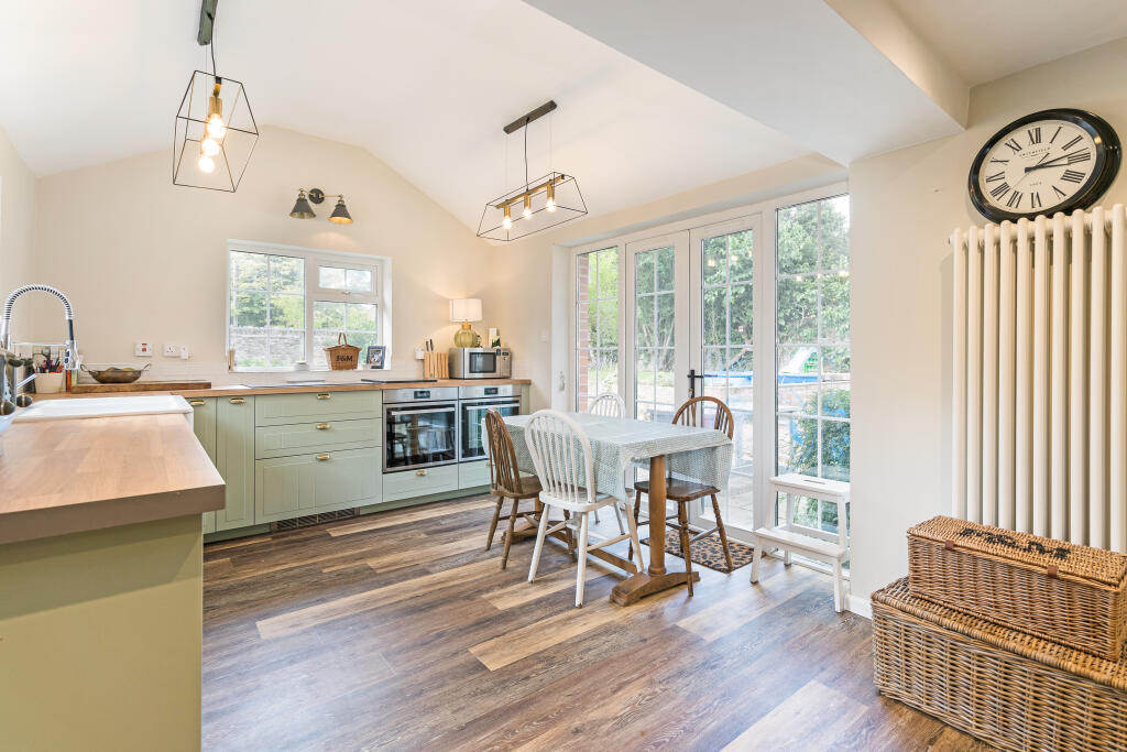Main image of property: Oakley Park, Frilford Heath, Abingdon, OX13
