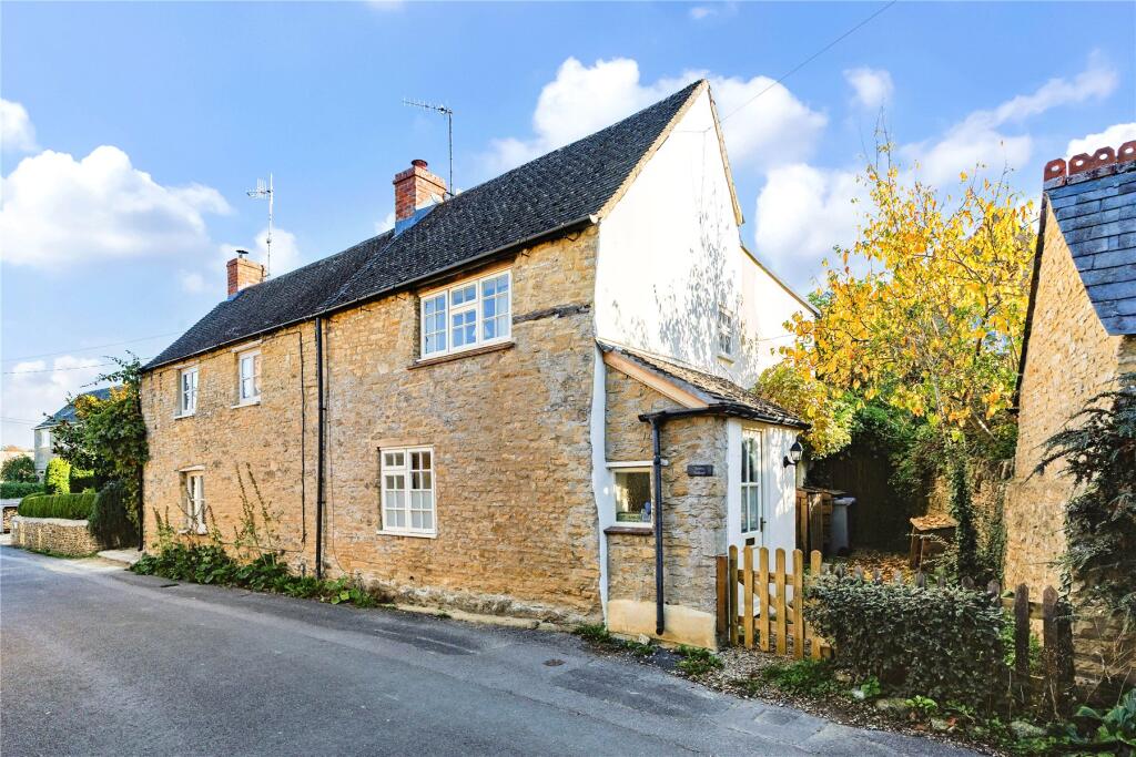 Main image of property: Hixet Wood, Charlbury, Chipping Norton, Oxfordshire, OX7