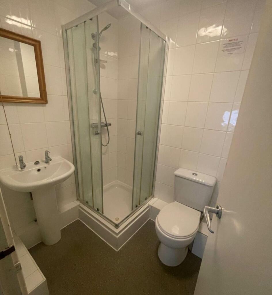 Additional property image - Bishops Rise, Hatfield