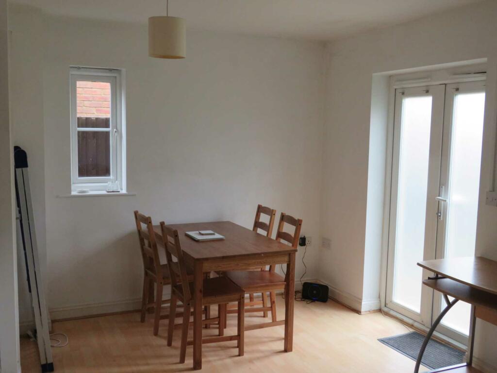 Additional property image - Ely Close