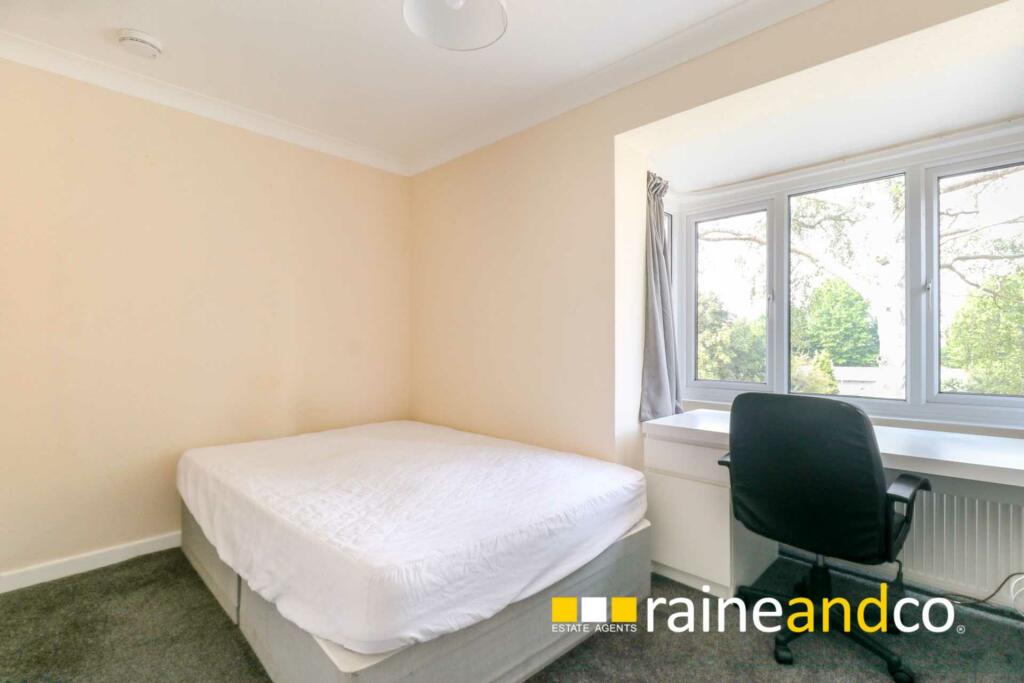 Additional property image - Lane End, Hatfield