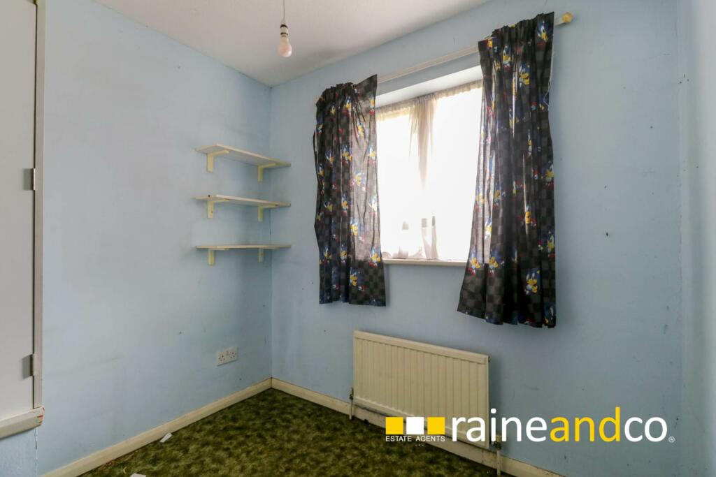 Additional property image - Bull Stag Green, Old Hatfield