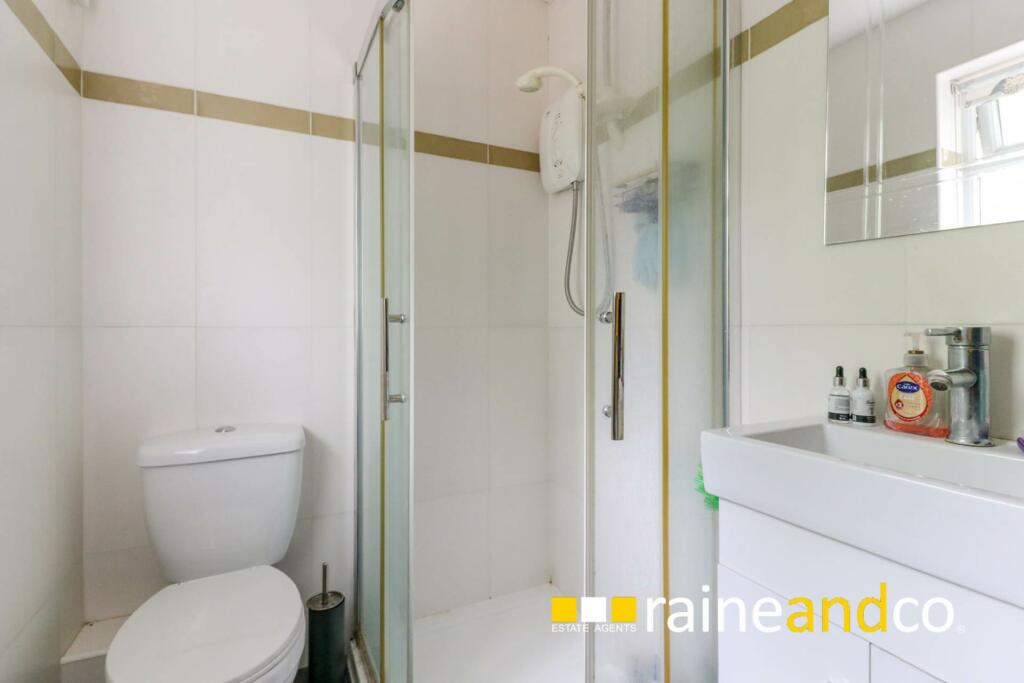 Additional property image - Branch Close, Hatfield
