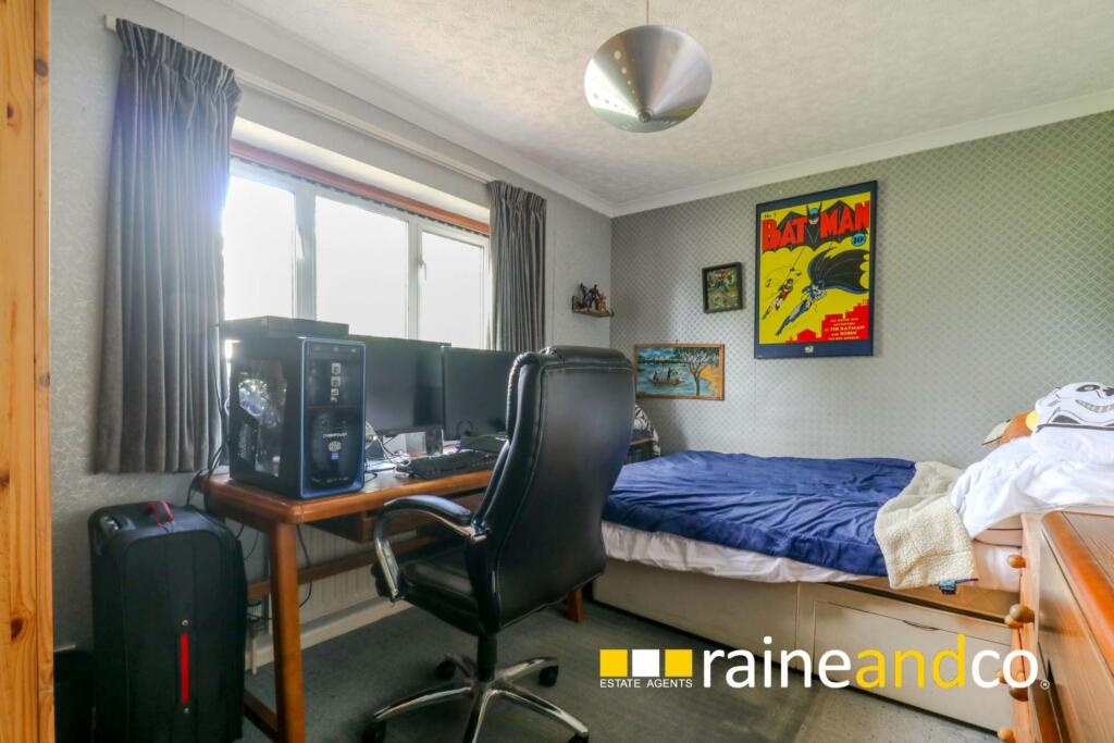 Additional property image - Pleasant Rise, Hatfield