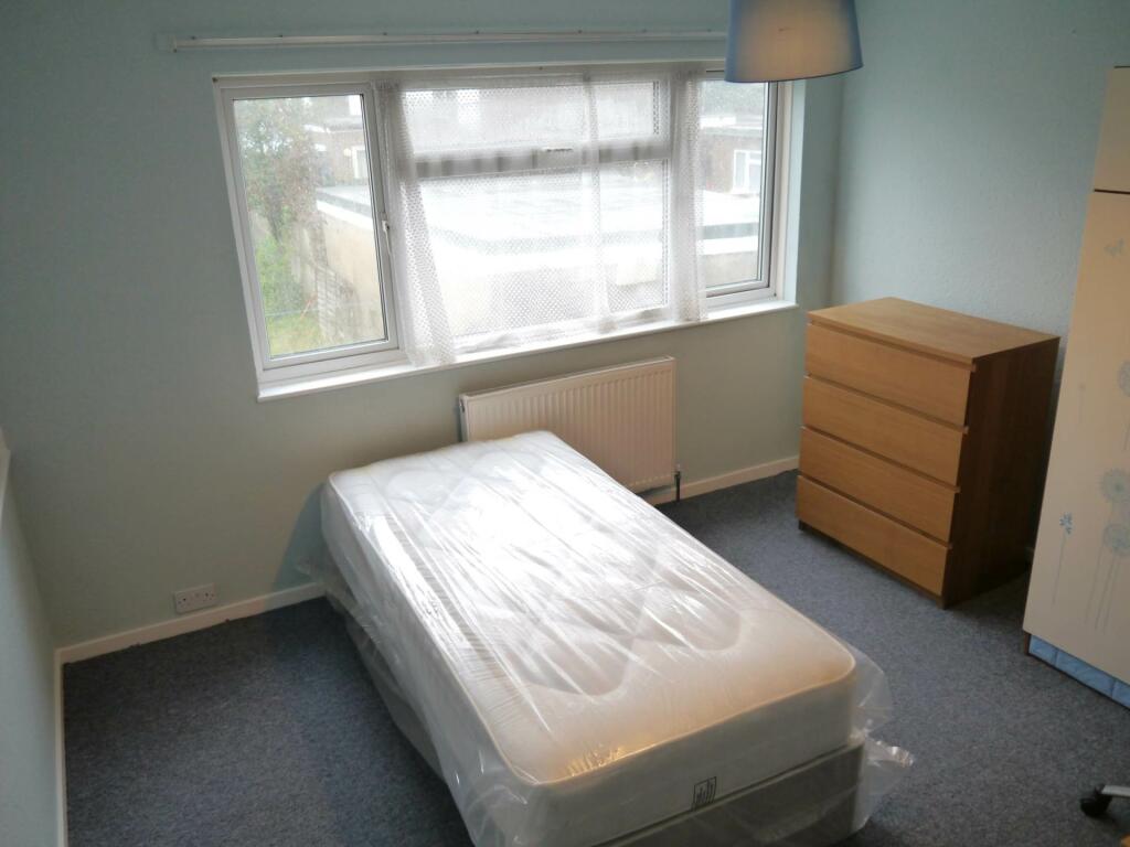 Additional property image - Travellers Lane, Hatfield