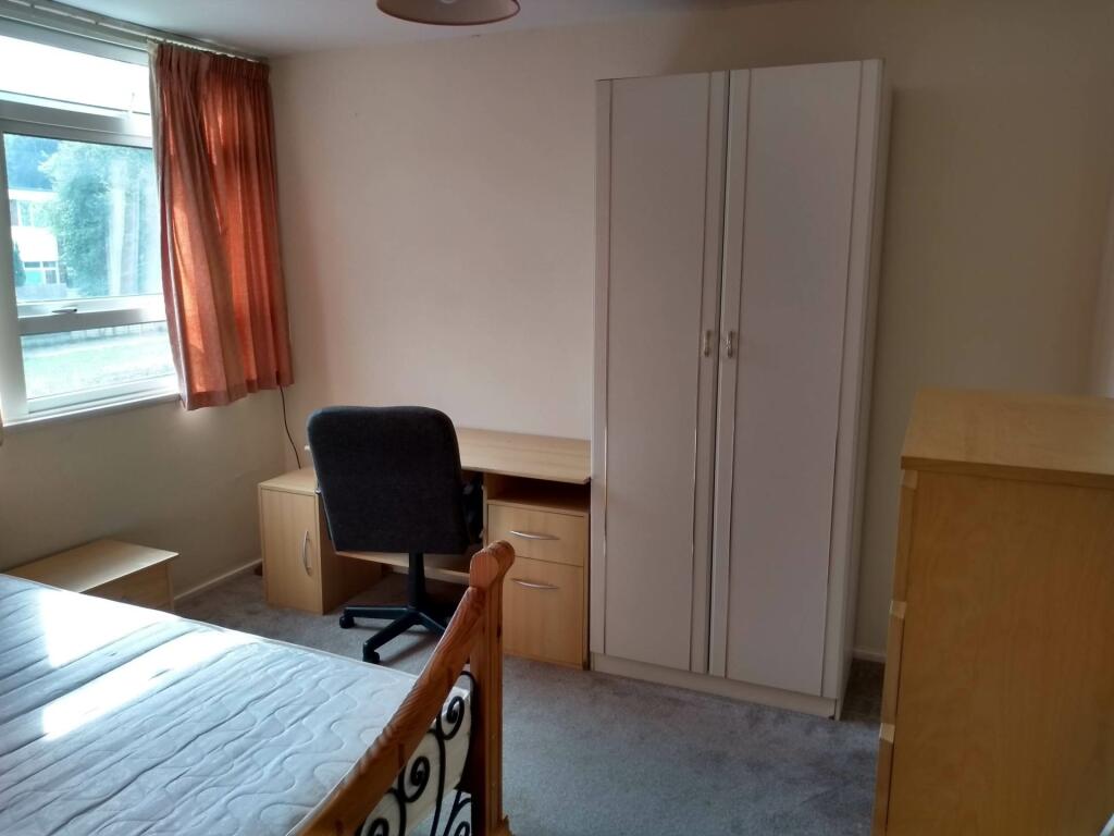 Additional property image - Wood Vale, Hatfield