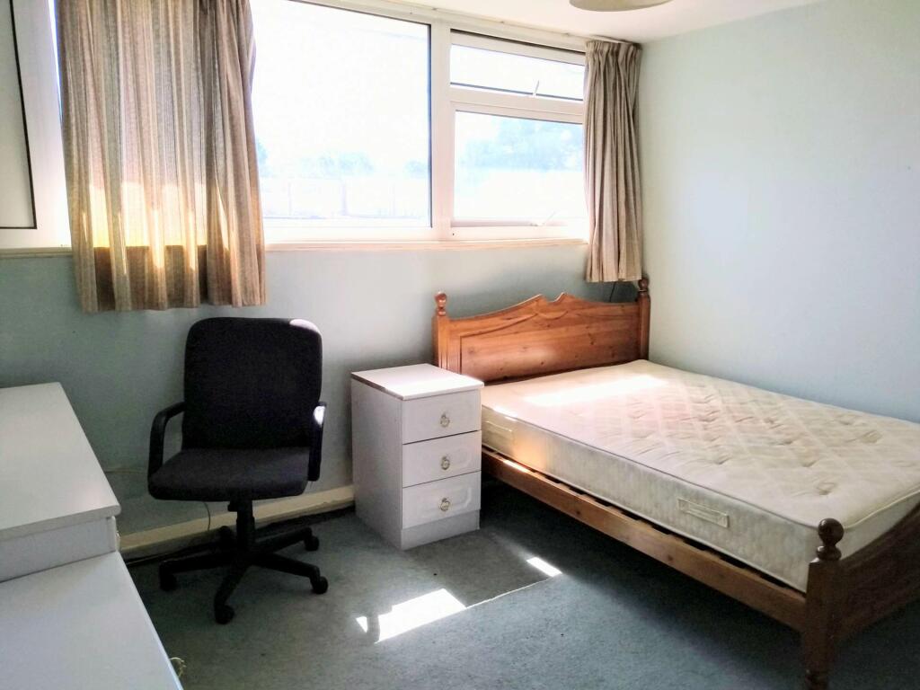 Additional property image - Wood Vale, Hatfield