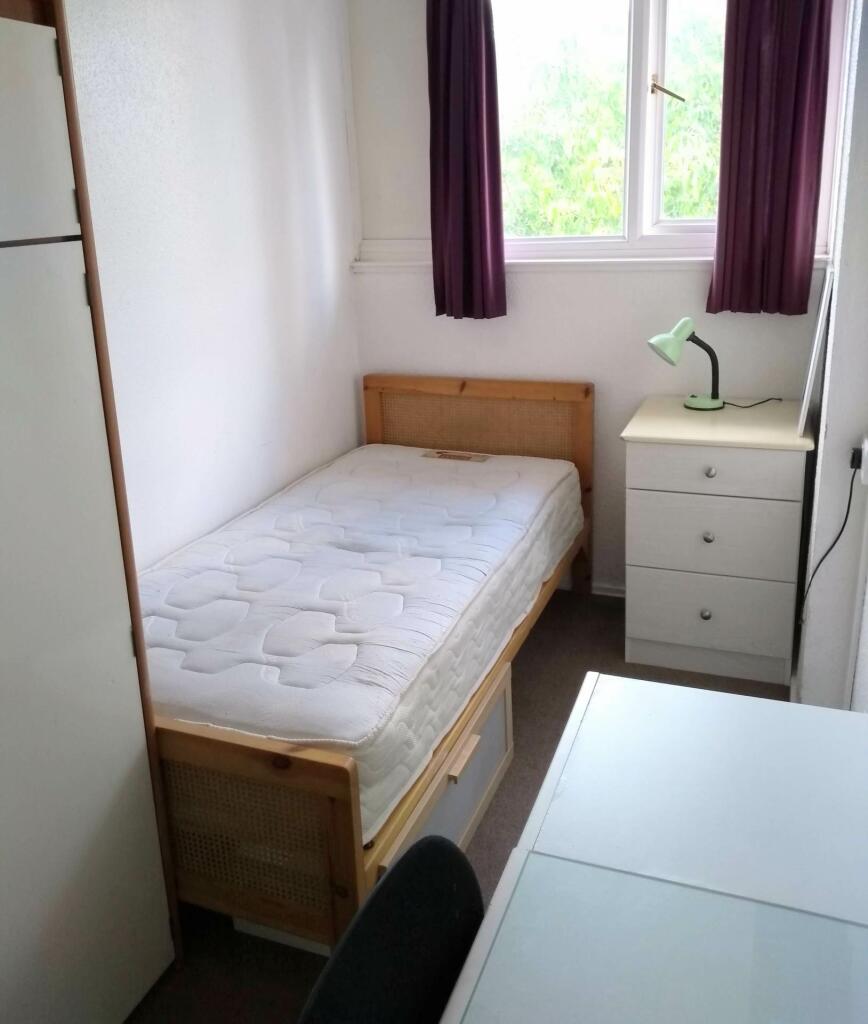 Additional property image - Wood Vale, Hatfield