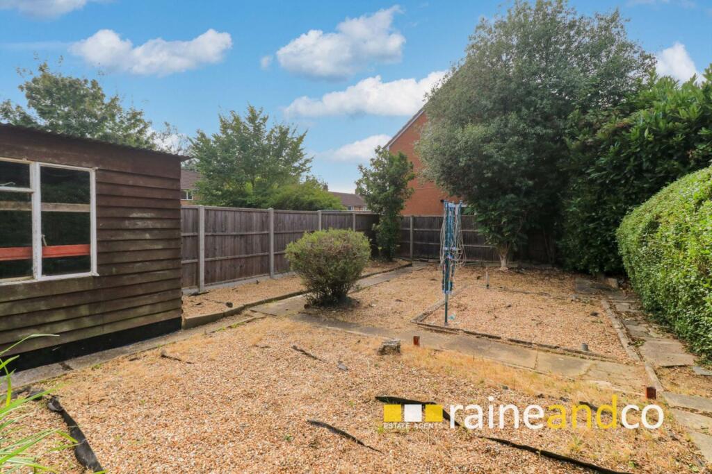 Additional property image - Holly Close, Hatfield