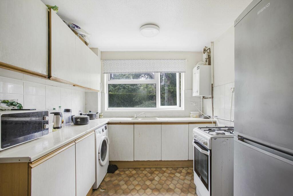 Additional property image - Millwards, Hatfield