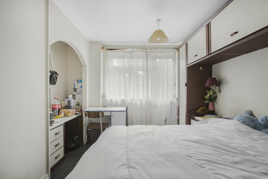 Additional property image - Millwards, Hatfield