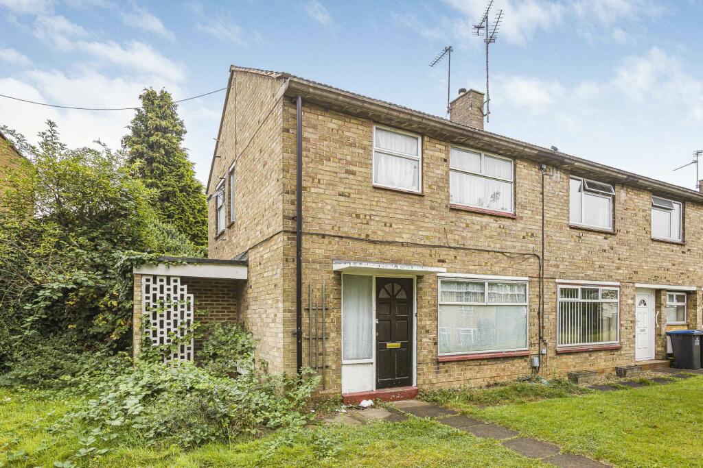 Main image of property: Spring Glen, Hatfield