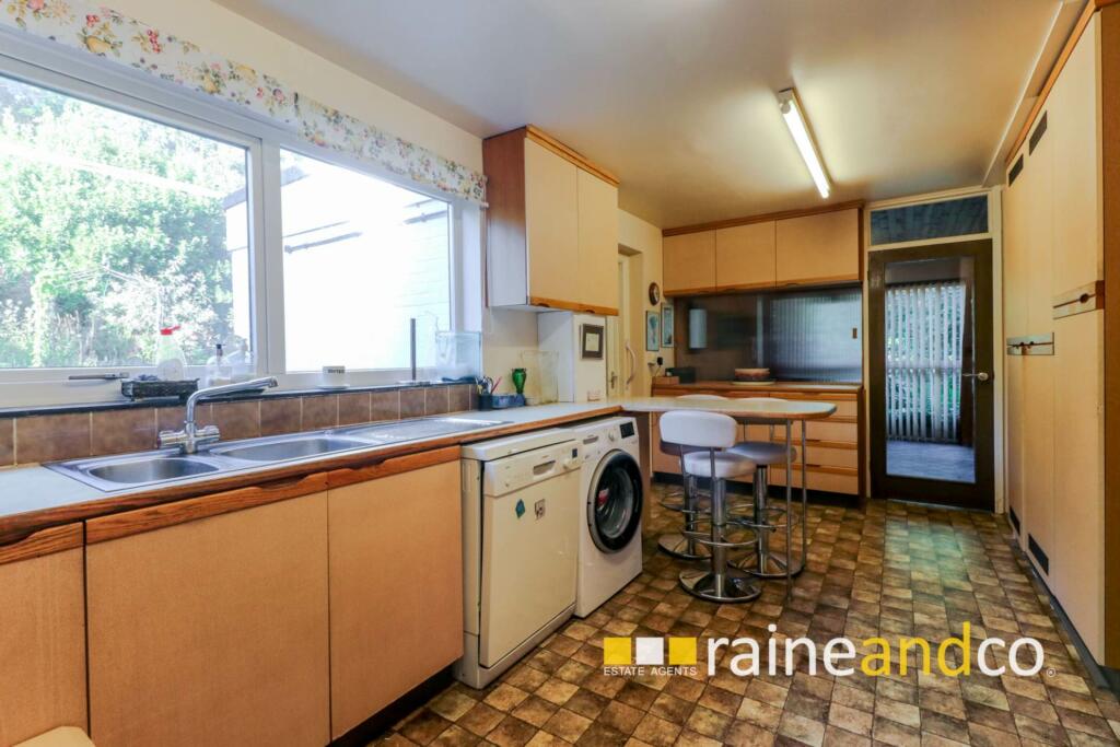 Additional property image - Sycamore Avenue, Hatfield